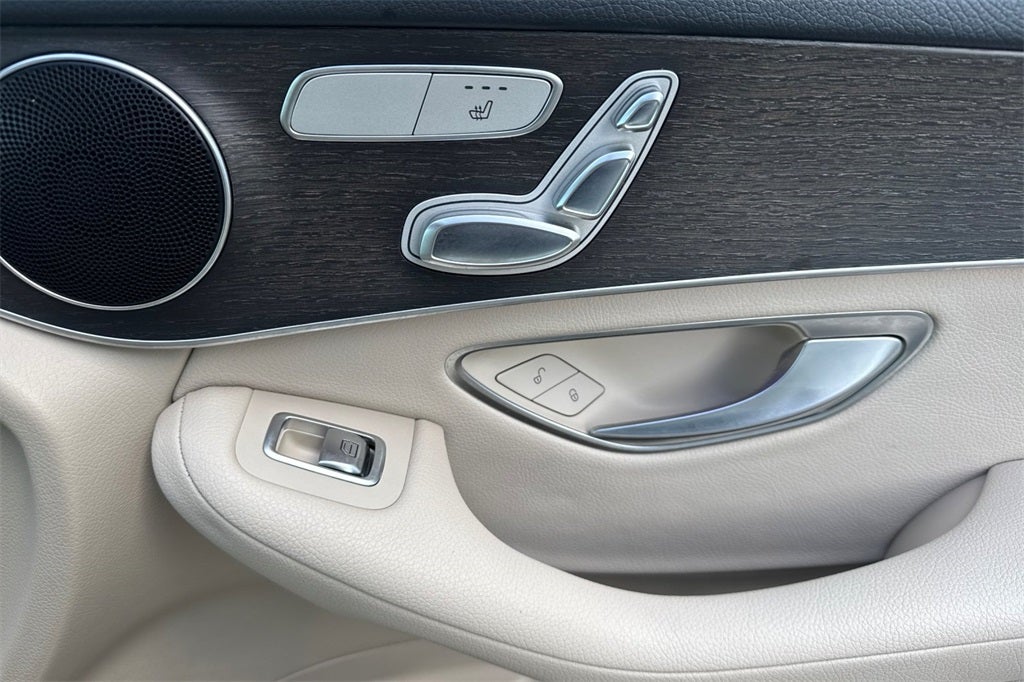 2020 Mercedes-Benz GLC GLC 300