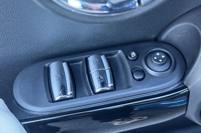 2023 MINI John Cooper Works Iconic