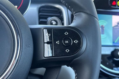 2023 MINI John Cooper Works Iconic