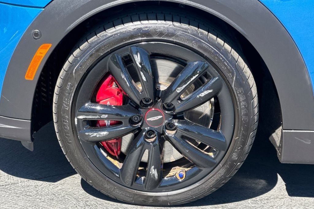 2023 MINI John Cooper Works Iconic