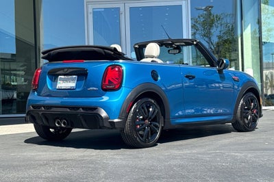 2023 MINI John Cooper Works Iconic