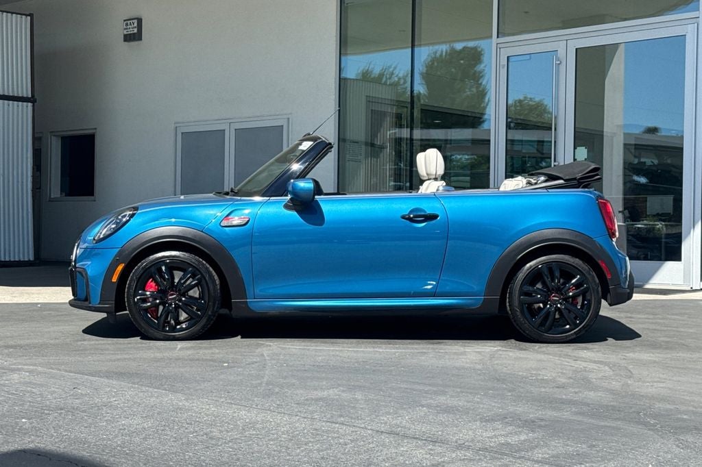 2023 MINI John Cooper Works Iconic