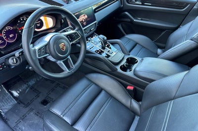 2021 Porsche Cayenne Base