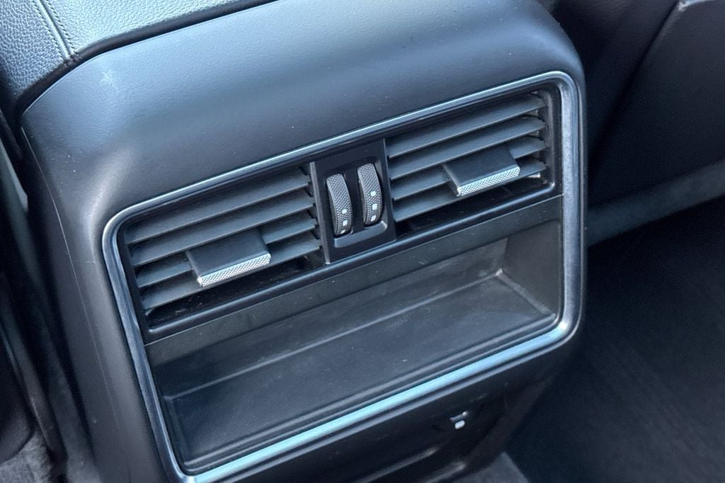 2021 Porsche Cayenne Base