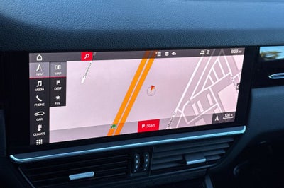 2021 Porsche Cayenne Base