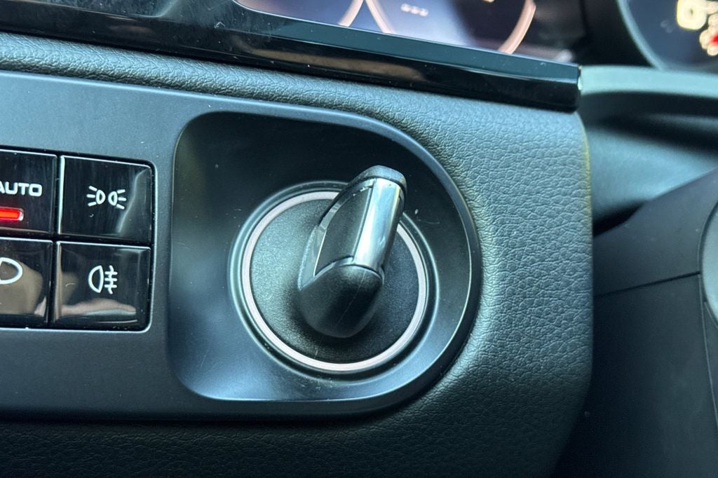 2021 Porsche Cayenne Base