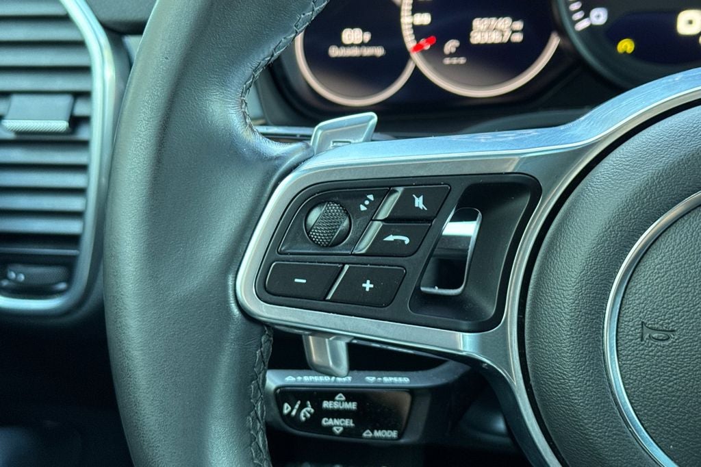 2021 Porsche Cayenne Base