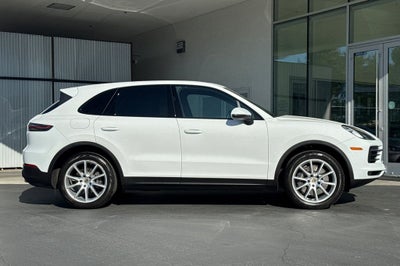 2021 Porsche Cayenne Base