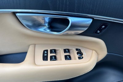 2023 Volvo XC90 Ultimate