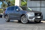 2017 Volvo XC90 T6 Momentum