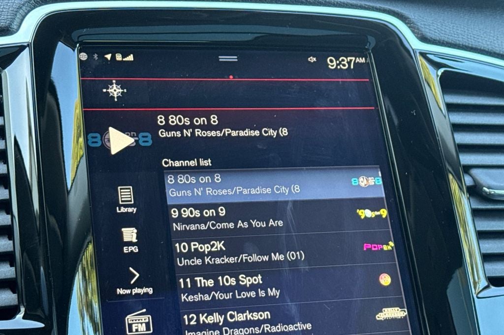 2017 Volvo XC90 T6 Momentum