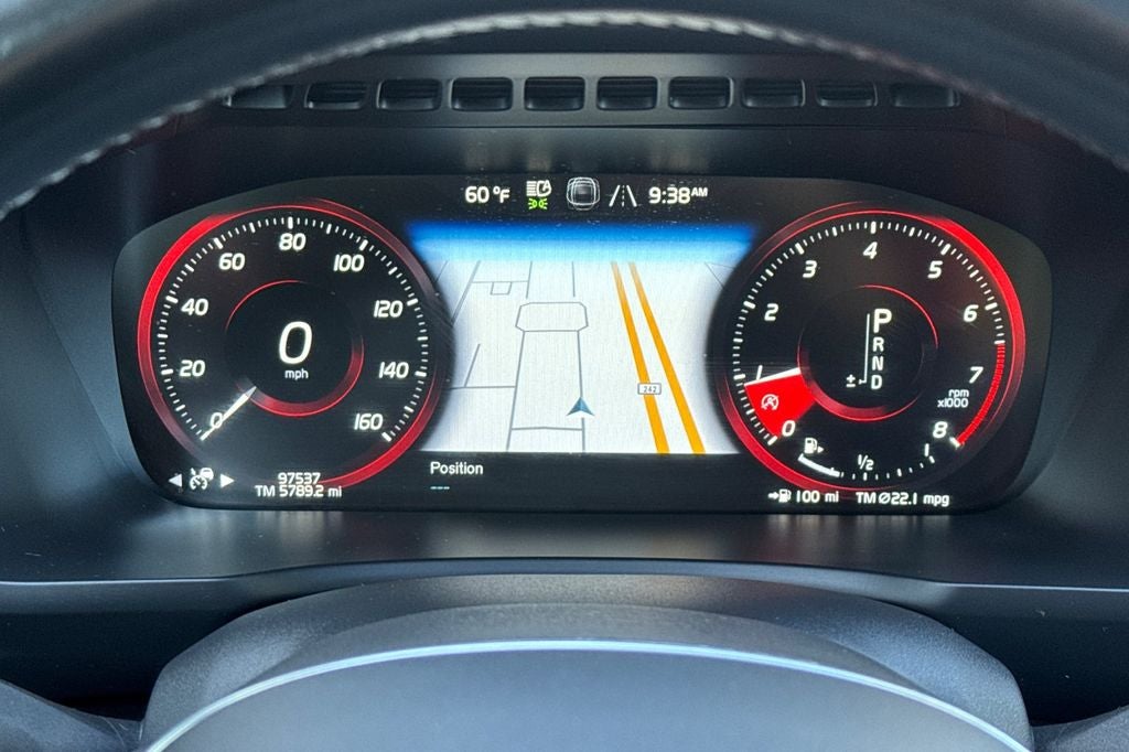 2017 Volvo XC90 T6 Momentum