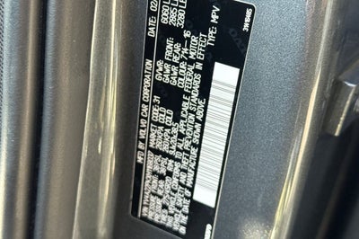 2017 Volvo XC90 T6 Momentum