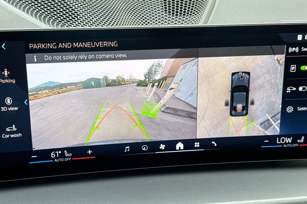 2025 BMW 2 Series 230i