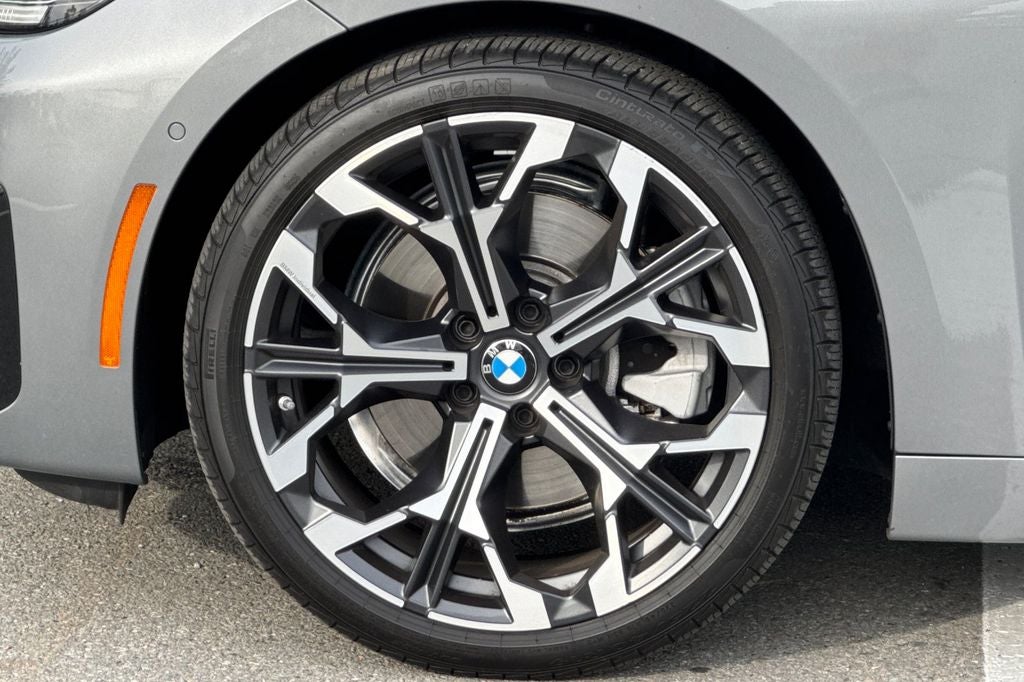 2025 BMW 2 Series 230i