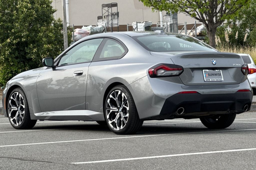 2025 BMW 2 Series 230i