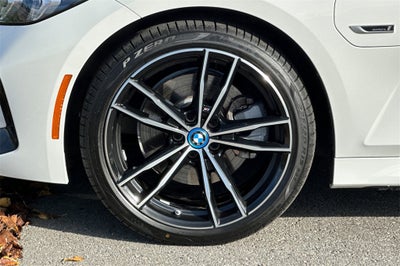2023 BMW 3 Series 330e iPerformance