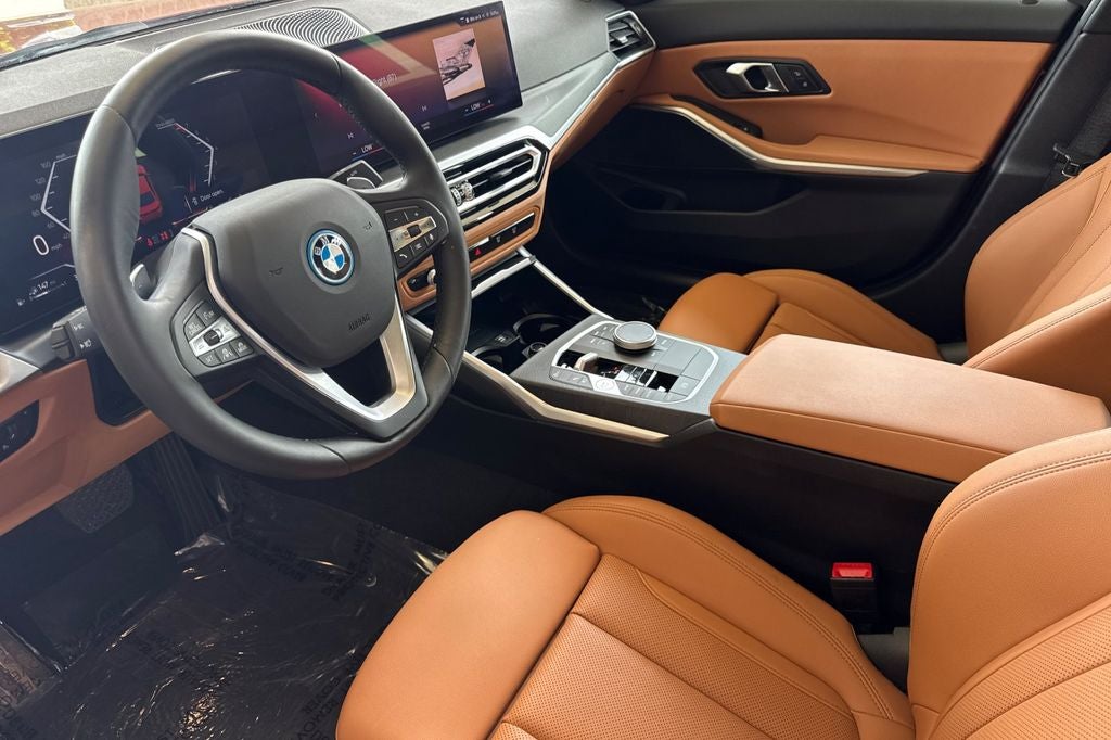 2024 BMW 3 Series 330e iPerformance