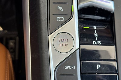 2024 BMW 3 Series 330e iPerformance