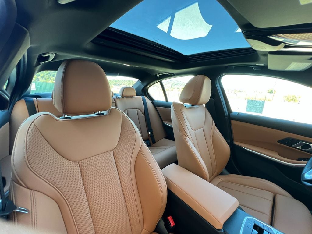 2024 BMW 3 Series 330e xDrive
