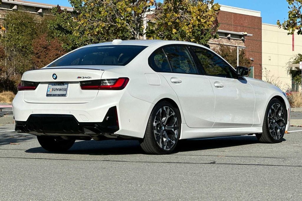 2025 BMW 3 Series M340i