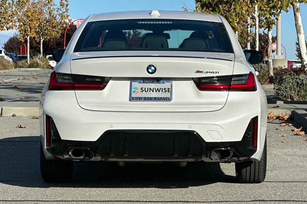 2025 BMW 3 Series M340i