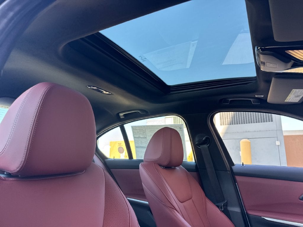 2026 BMW 3 Series M340i