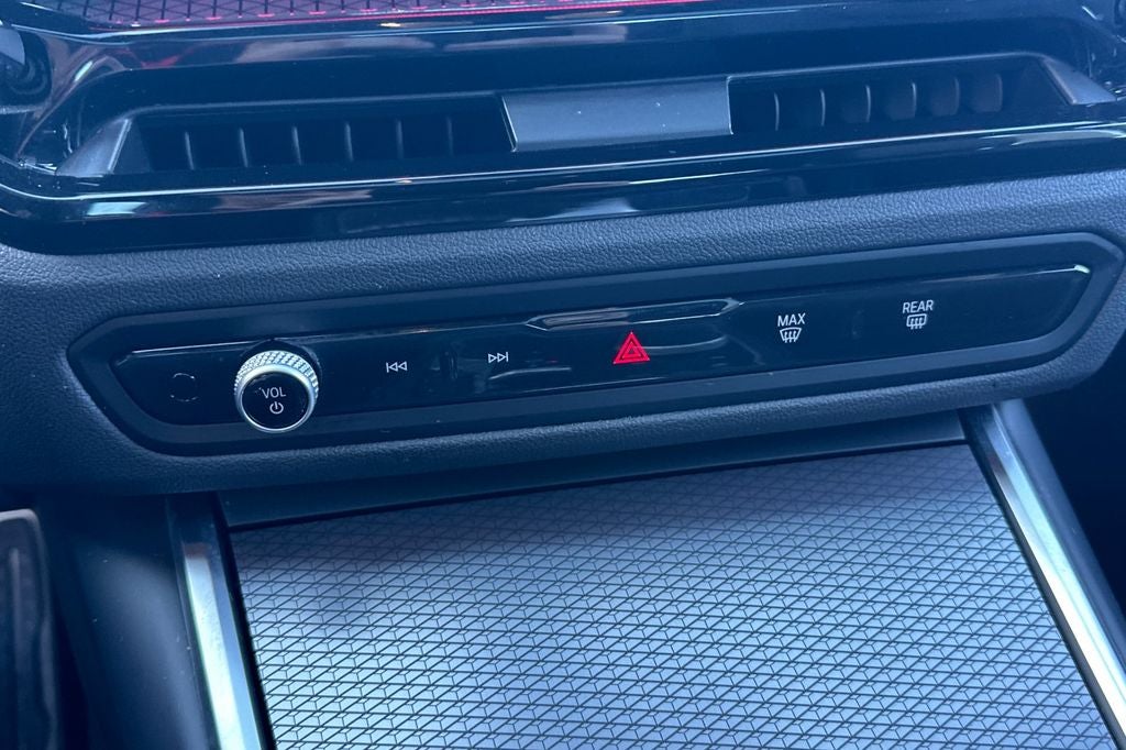 2025 BMW 3 Series M340i