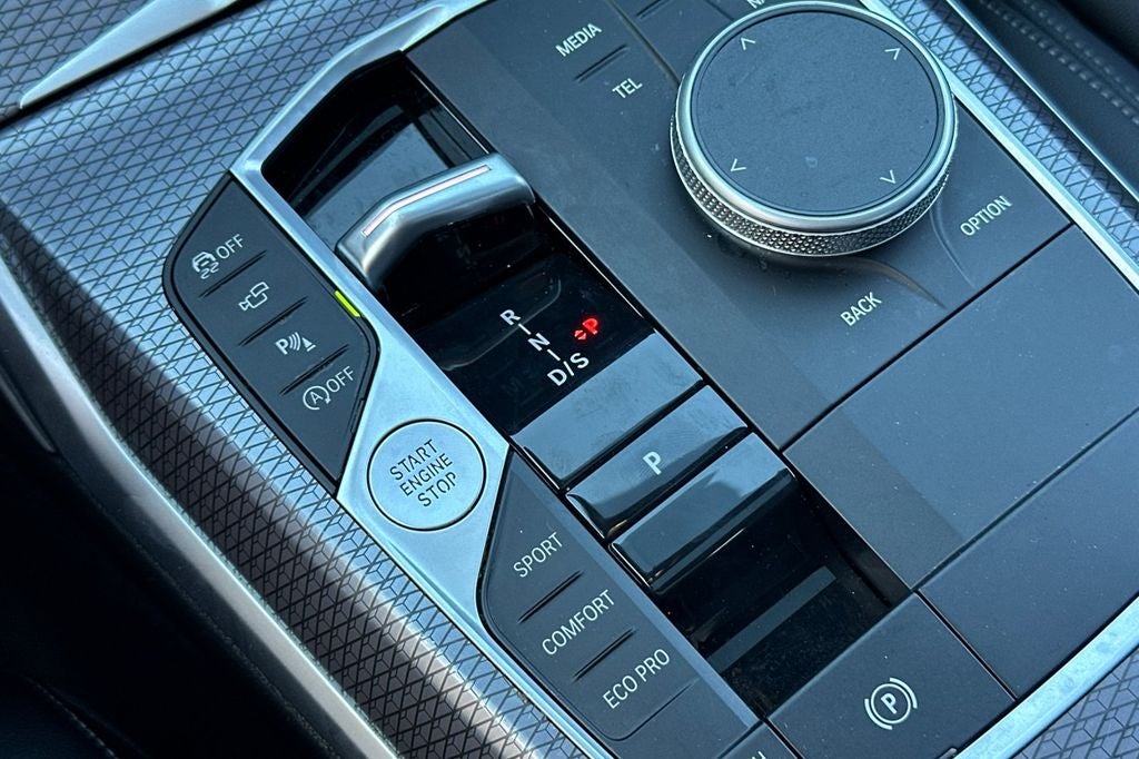 2025 BMW 3 Series M340i