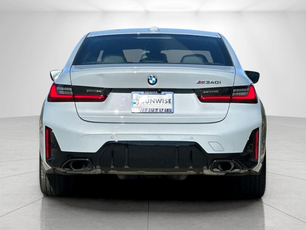 2025 BMW 3 Series M340i