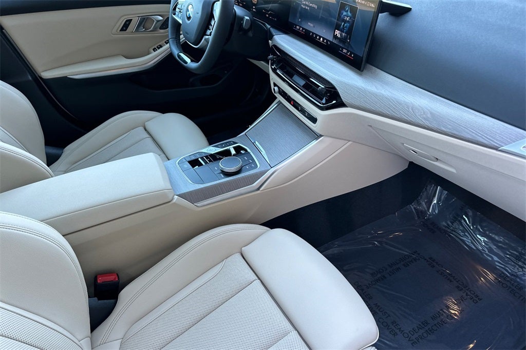 2025 BMW 3 Series 330i