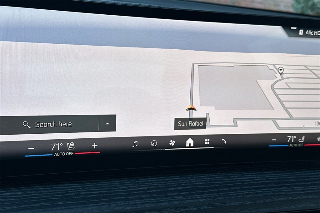 2025 BMW 3 Series 330i