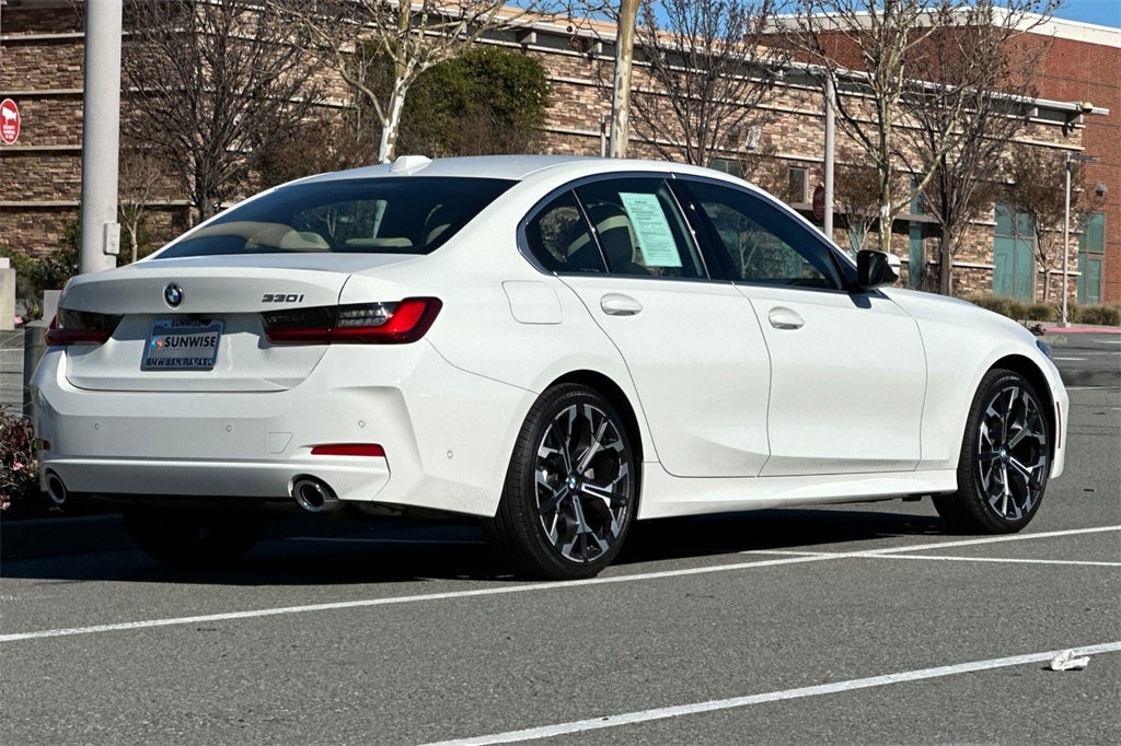 2025 BMW 3 Series 330i