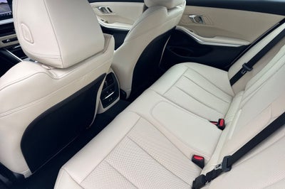 2026 BMW 3 Series 330i