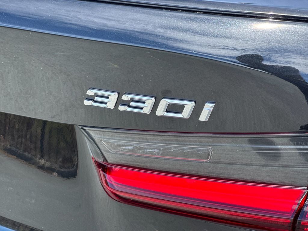 2026 BMW 3 Series 330i