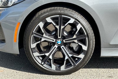 2025 BMW 3 Series 330i