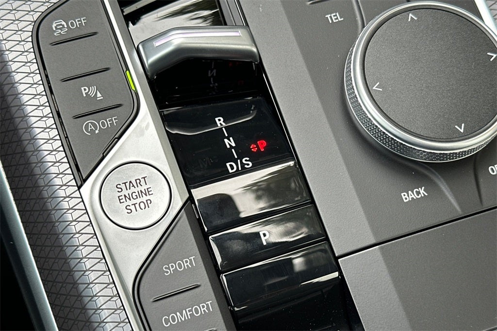 2026 BMW 3 Series 330i