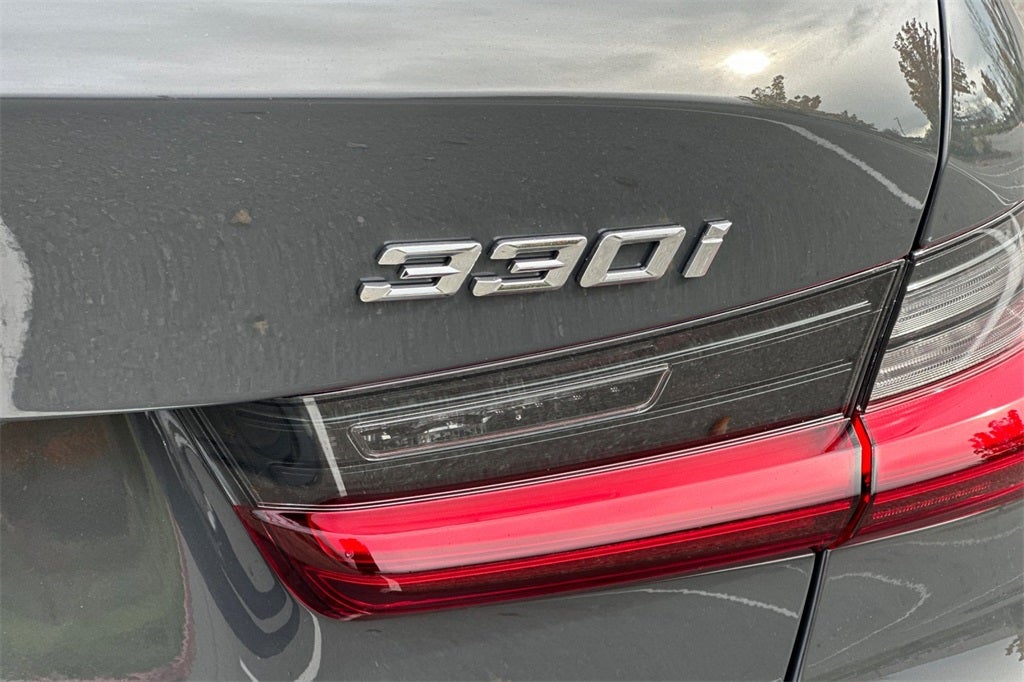 2026 BMW 3 Series 330i