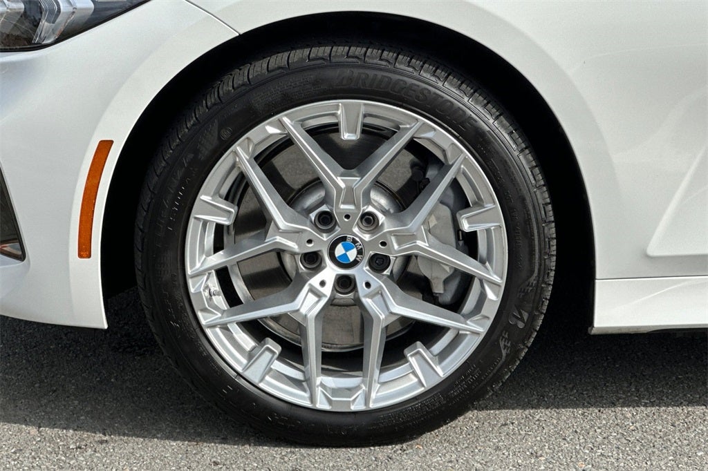 2025 BMW 3 Series 330i