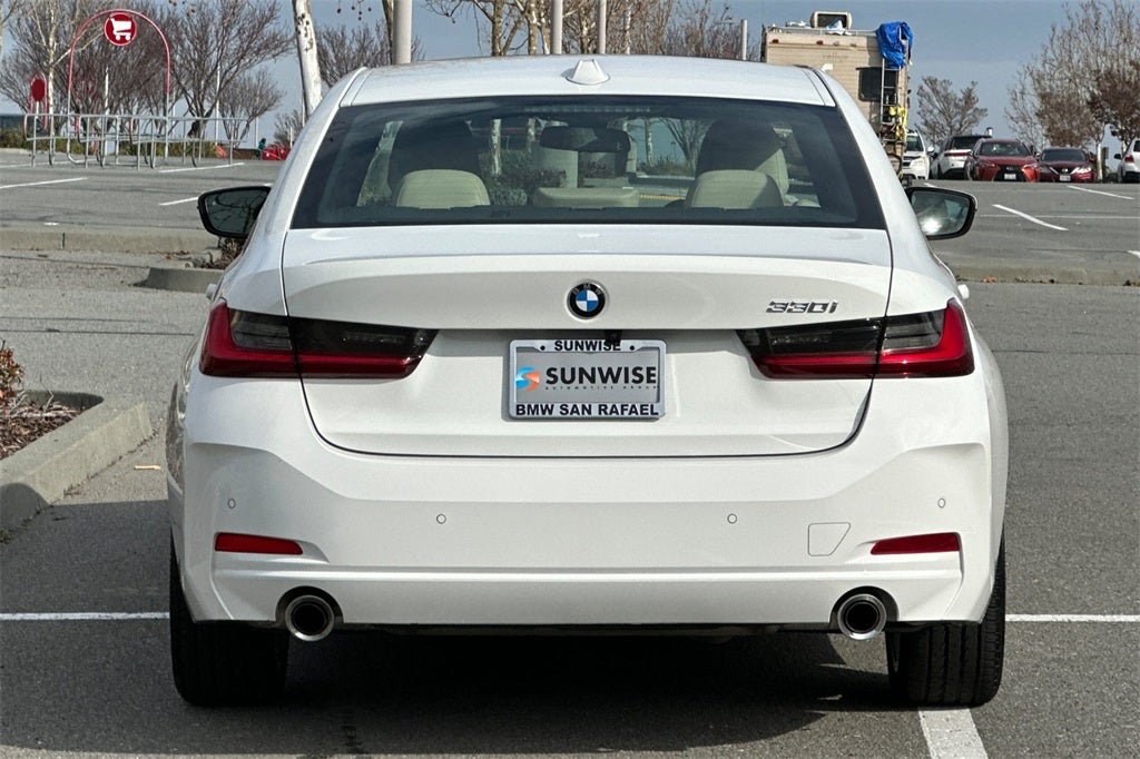 2025 BMW 3 Series 330i