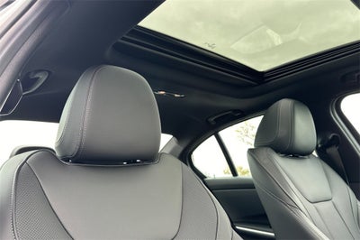 2025 BMW 3 Series 330i