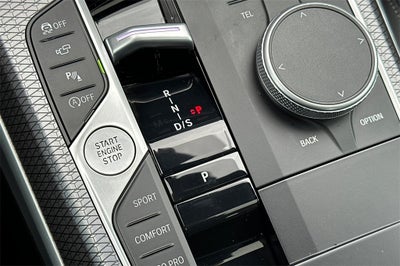 2025 BMW 3 Series 330i