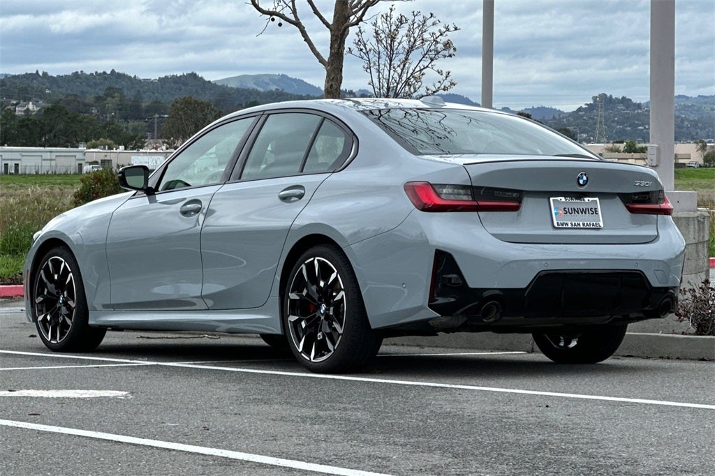 2025 BMW 3 Series 330i