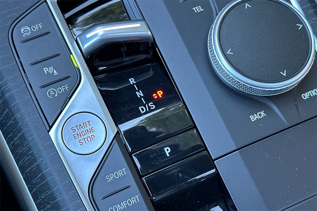 2026 BMW 3 Series 330i