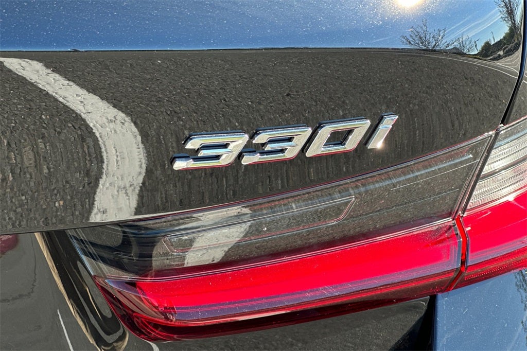 2026 BMW 3 Series 330i