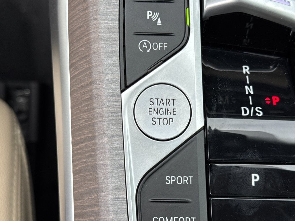 2026 BMW 3 Series 330i