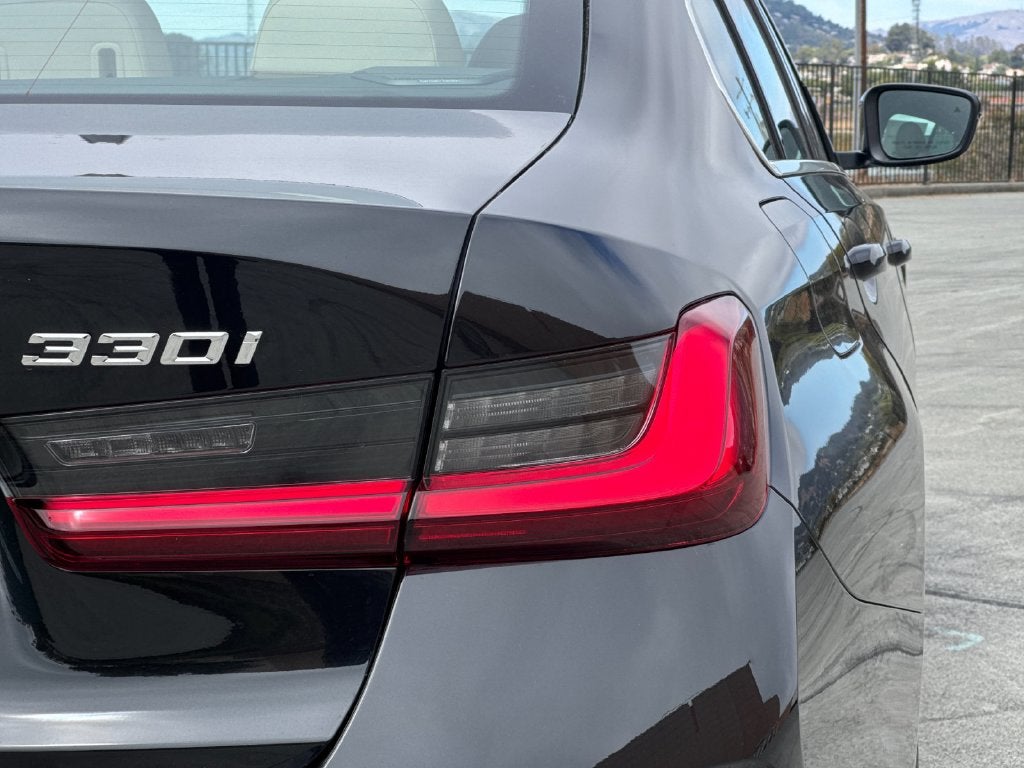 2026 BMW 3 Series 330i