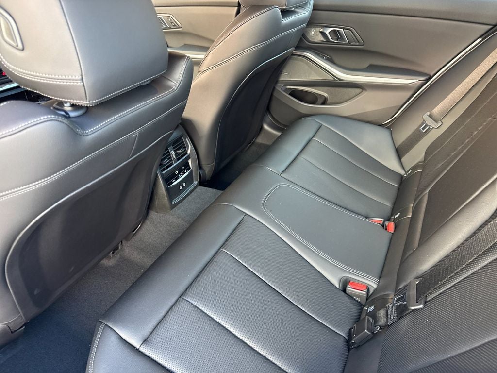 2026 BMW 3 Series 330i