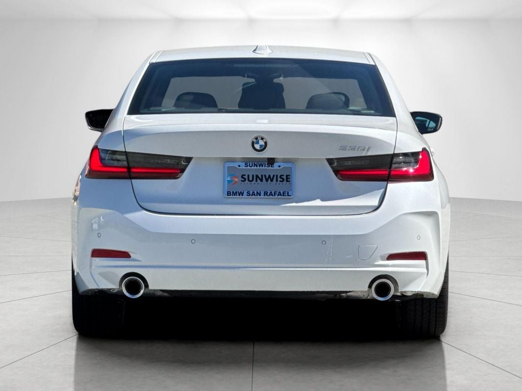 2026 BMW 3 Series 330i