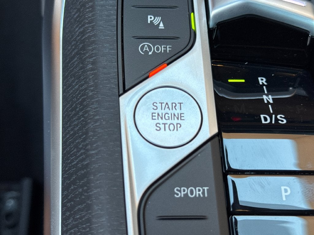 2026 BMW 3 Series 330i
